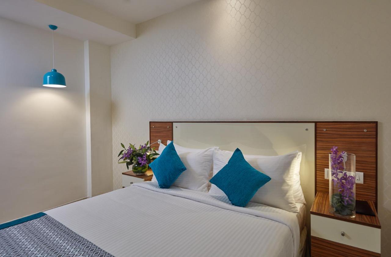 Regenta Inn Indiranagar By Royal Orchid Hotels Bangalore Exteriör bild
